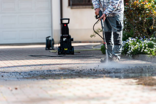 Why Choose Our Certified Pressure Washing Experts for Your Project Needs in Centralia, MO?